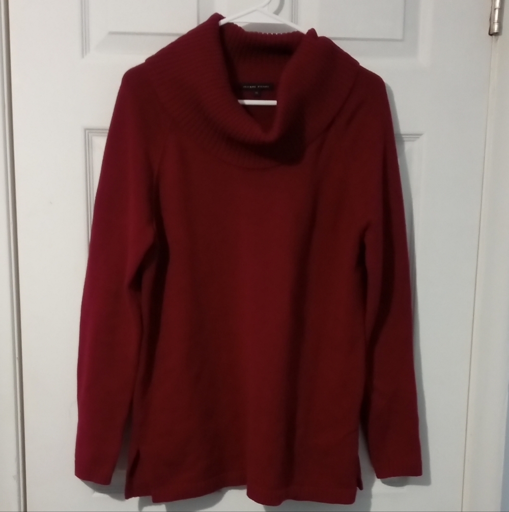 JEANNE PIERRE Women's Deep Red Turtleneck Sweater